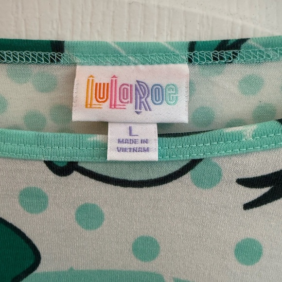 🏰 NWT DISNEY+ LuLaRoe Donald Duck Irma Top | Large - 🔥SAVE over 50% - Picture 2 of 8